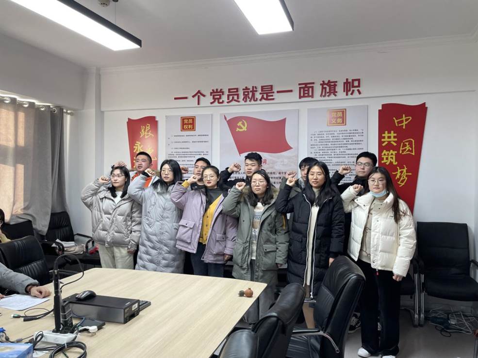 2905406497-1318283184-0AB10F7329A76AC37ECC63638A944143 2905406497-1318283184-0AB10F7329A76AC37ECC63638A944143